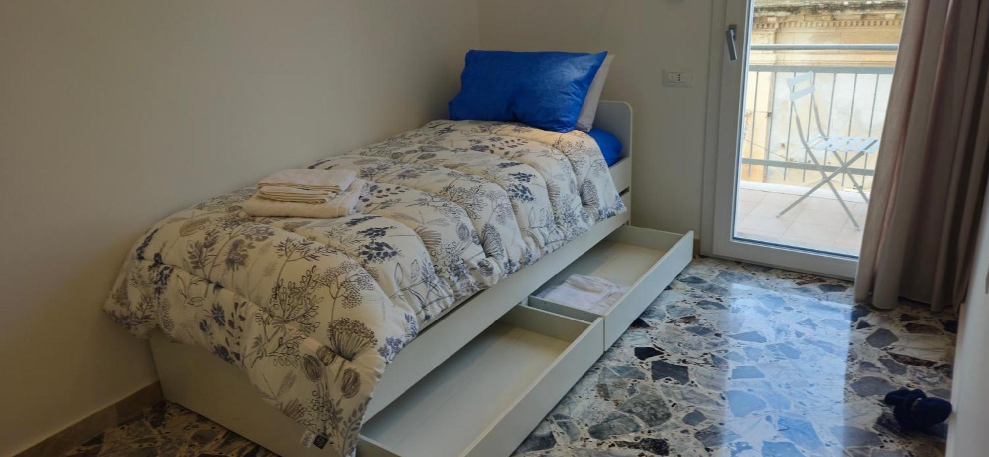 Eos Serenity Suites Syracuse ภายนอก รูปภาพ