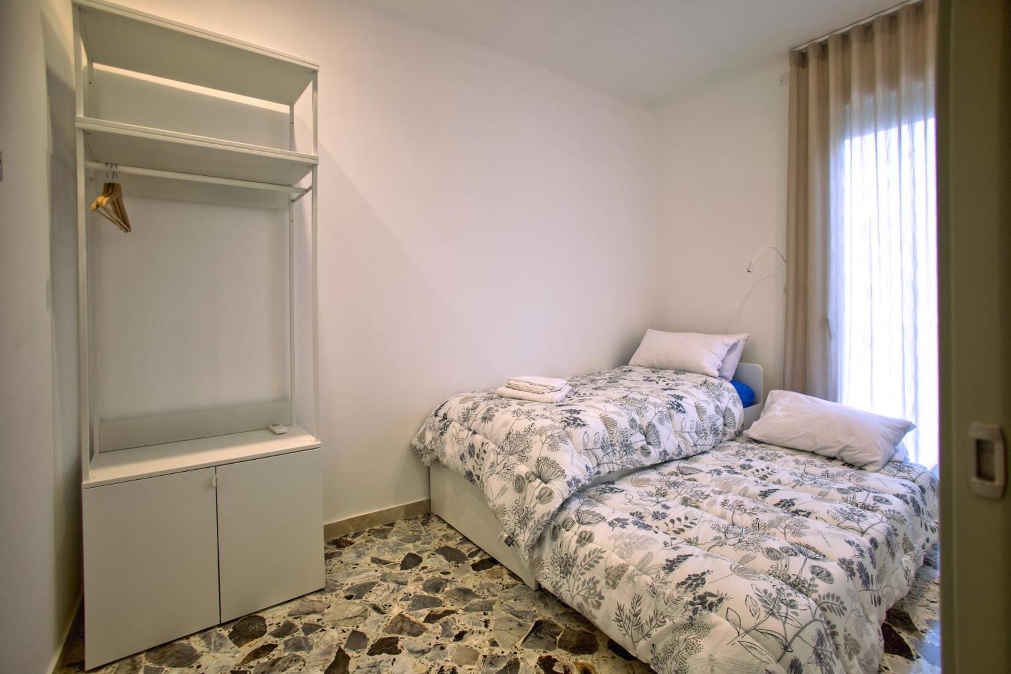 Eos Serenity Suites Syracuse ภายนอก รูปภาพ
